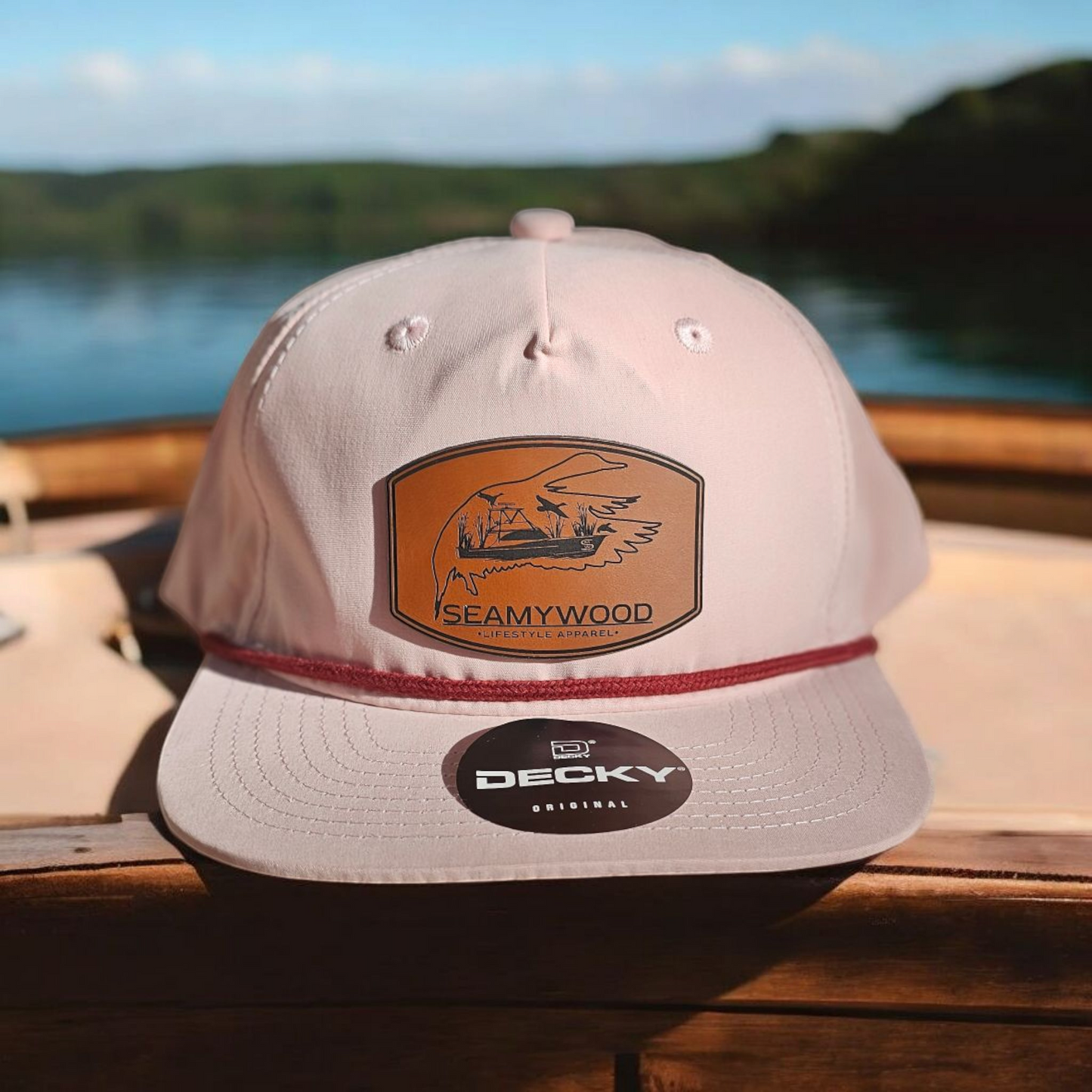 Seamywood Peach/Maroon